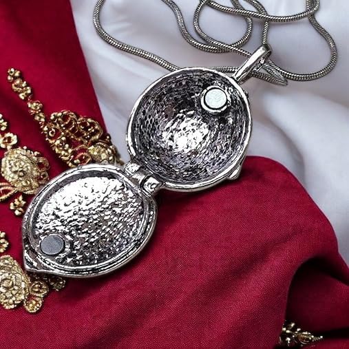 Elena Gilbert Vervain Locket