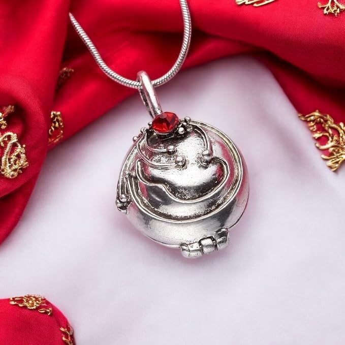Elena Gilbert Vervain Locket