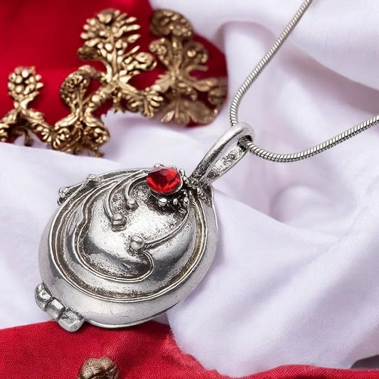Elena Gilbert Vervain Locket
